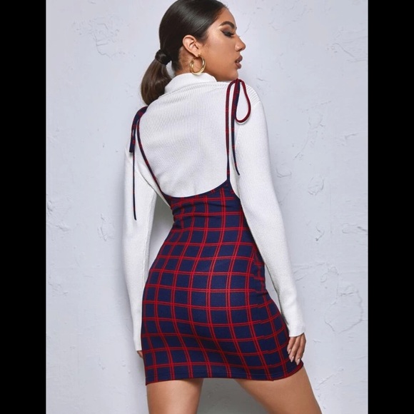 Plaid Overall Dress - Picture 2 of 5